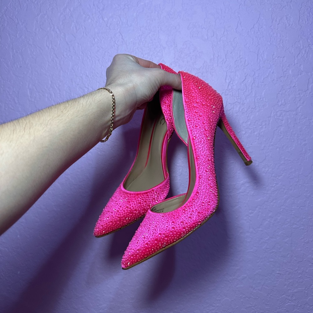 pink high pointed heels